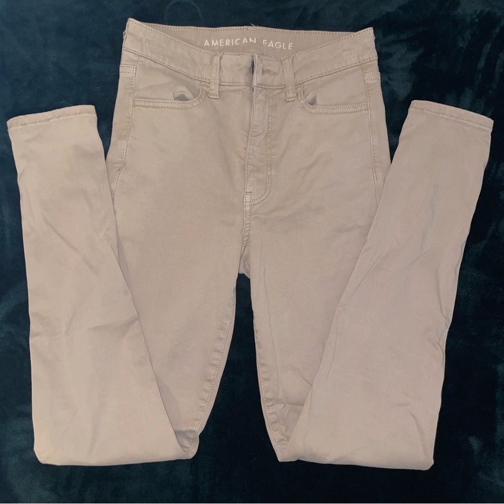 American Eagle skinny khaki stretchy pant